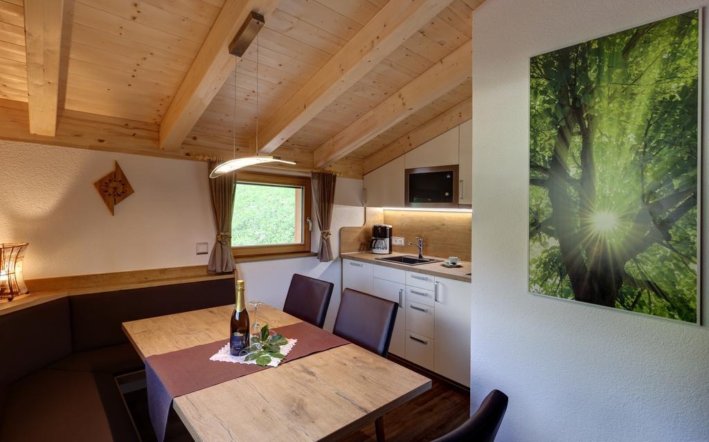Lechnerhof Bed & Breakfast Lutago Dış mekan fotoğraf