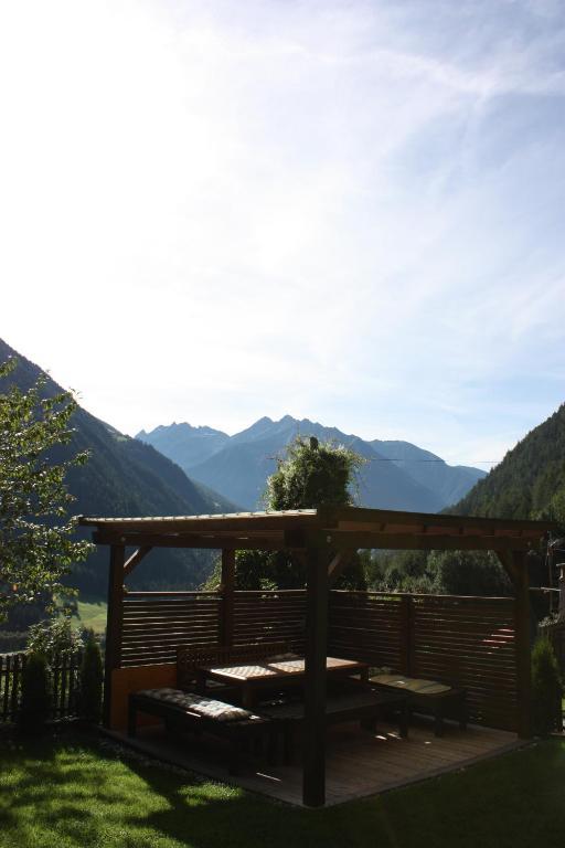 Lechnerhof Bed & Breakfast Lutago Dış mekan fotoğraf