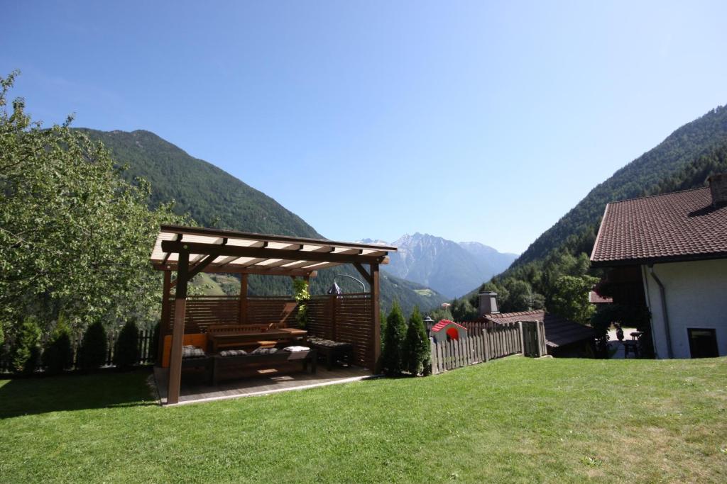 Lechnerhof Bed & Breakfast Lutago Dış mekan fotoğraf